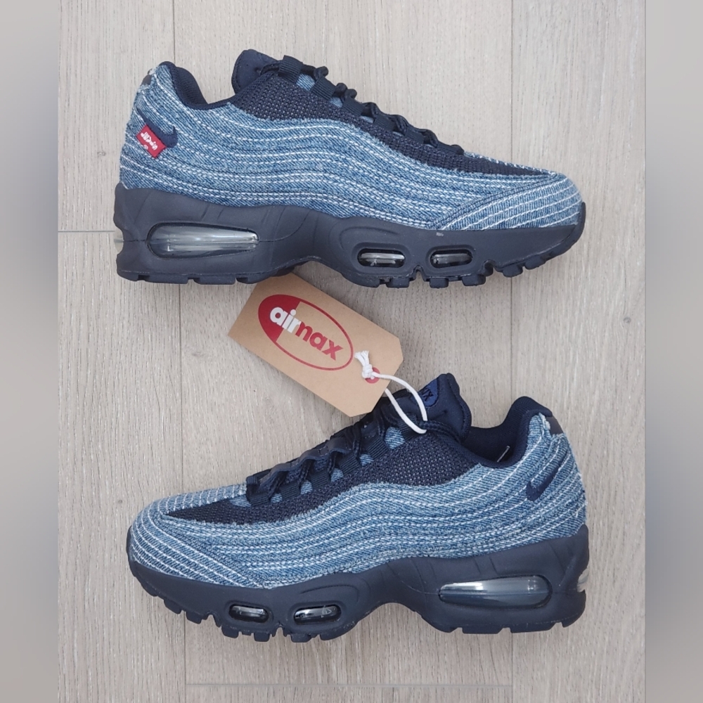 Levi’s x Nike Air Max 95 OG Obsidian HM4743-400 Mens Sz 4 /Womens Sz 5.5 Limited